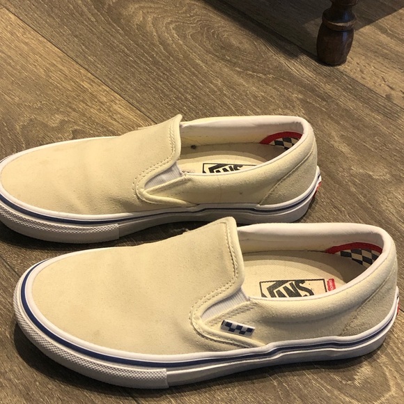 Cream Suede Vans - Women’s Size 7.5 - Picture 2 of 3
